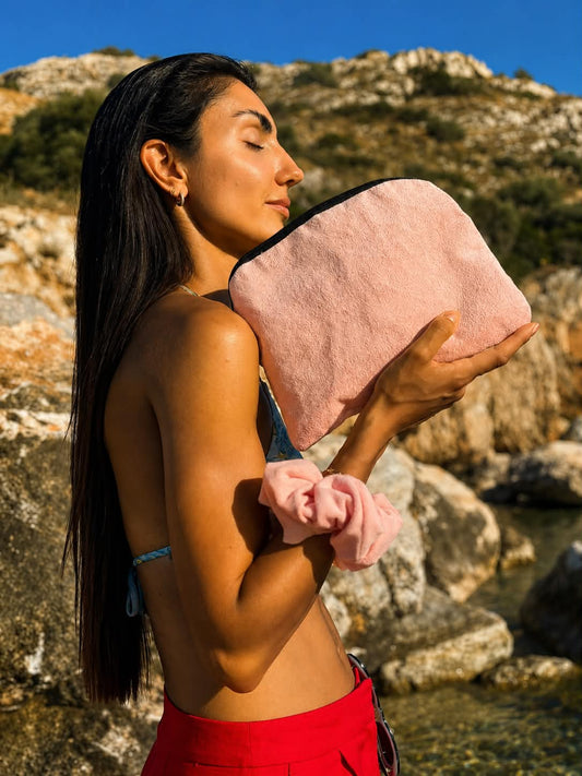 Blush Breeze Pouch
